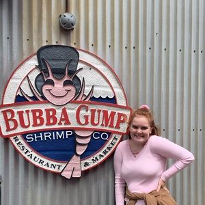 Meet your Posher, Jennifer